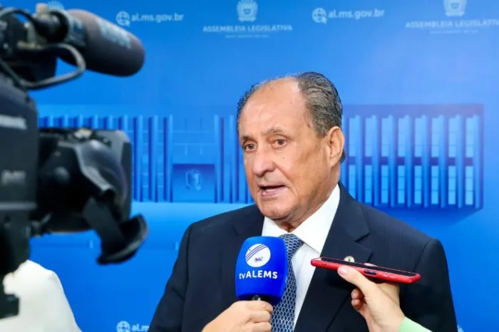 Deputado Zé Teixeira reivindica investimentos em saúde e educação