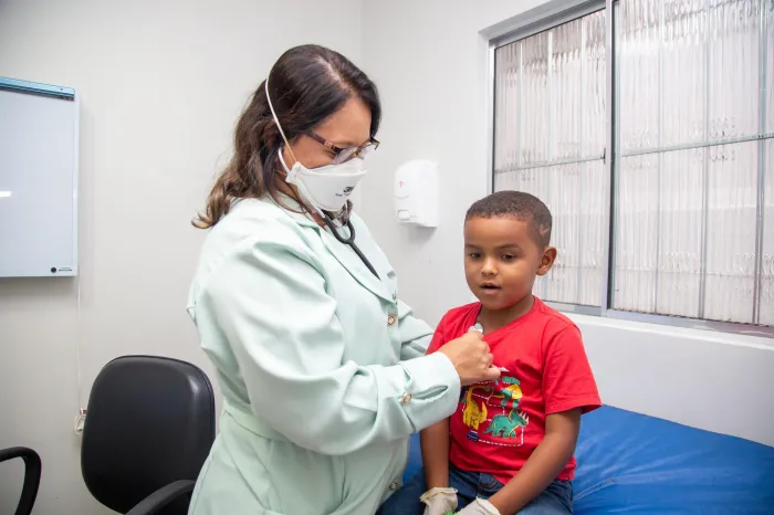 - Agora, a unidade oferece consultas em oito especialidades médicas e realiza mais de 3.000 exames por mês (Foto: Márcio Sampaio)