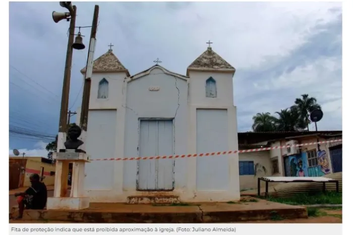 Igreja da comunidade quilombola Tia Eva enfrenta abandono e Kemp cobra reparos urgentes