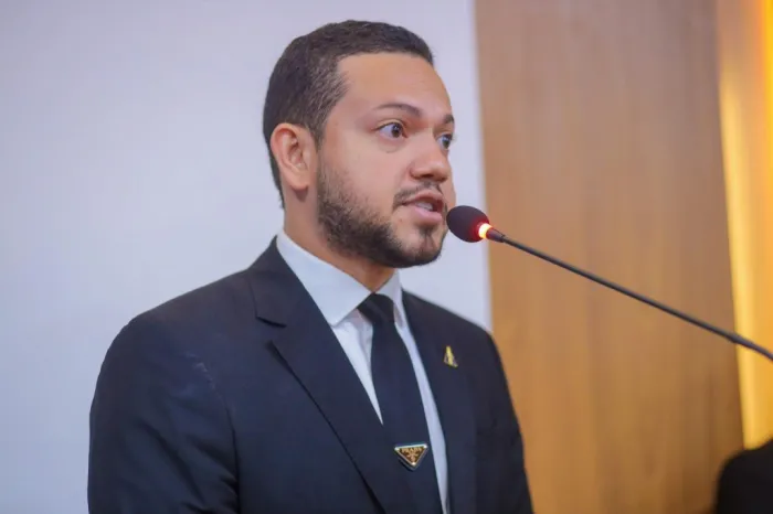 Octávio Soeiro destaca inauguração da primeira Casa do Trabalhador do Maranhão