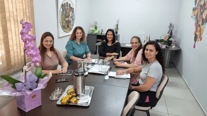 EGP e secretária da Mulher alinham capacitação para servidores