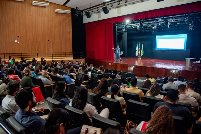 Prefeitura de Parauapebas investe na qualificação de servidores da área de licitação e contratos