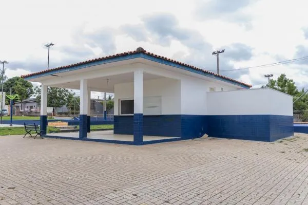 Vereador solicita reabertura de lanchonete na Praça dos Jacarandás no Jardim Primavera II