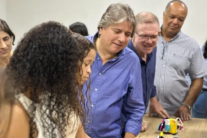 Caravina visita Instituto Mirim de Bataguassu em encerramento do curso de robótica