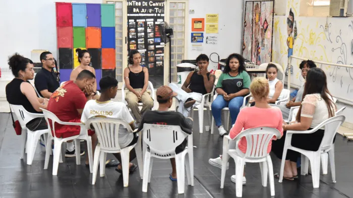 Centro de Convivência da Juventude faz ação que estimula autocuidado