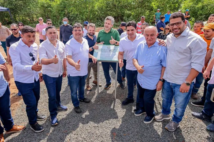 Rafael Fonteles inaugura recuperação da PI 245 e unidade do Saúde Digital em Vera Mendes