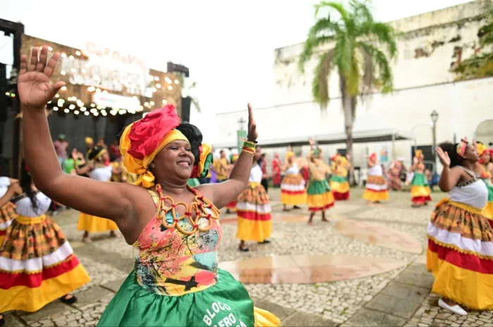 Turistas se surpreendem com Pré-Carnaval de ritmos maranhenses