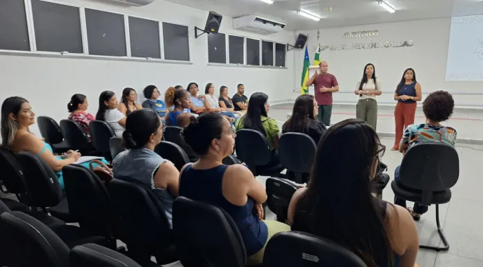 Turma e composta por servidores da Seed e Seasic/Foto: Michele Becker