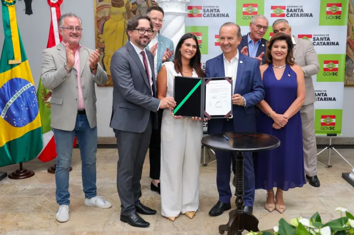 Novos incentivos aprovados pelo governador Jorginho Mello vão gerar 10,6 mil empregos e garantir R$ 4,3 bilhões em investimentos privados em SC