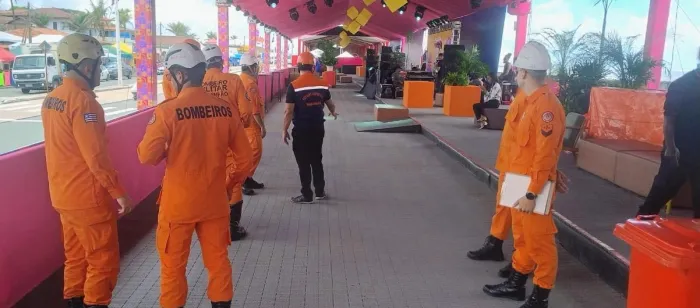Bombeiros avançam em vistorias no circuito oficial do Carnaval do Maranhão 2025