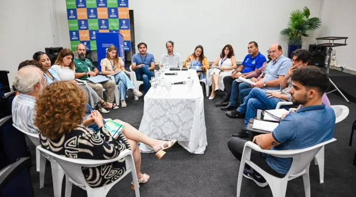 Governo do Estado recebe representantes de órgãos federais para diálogo sobre agroecologia e produção de alimentos