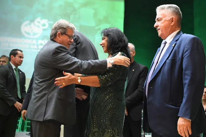 João Azevêdo participa de posse da defensora pública-geral da Paraíba e destaca iniciativas do Governo no fortalecimento da instituição