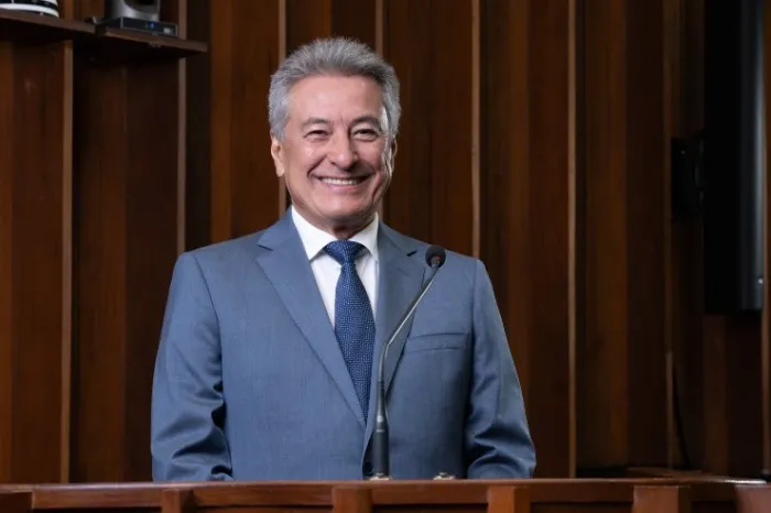 Hashioka é confirmado na presidência da Comissão de Serviços Públicos e Obras da Alems