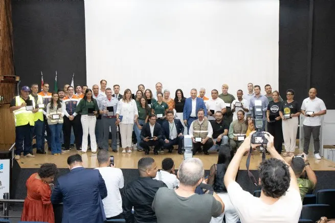 Estado homenageia prefeitura, entidades e instituições de São Sebastião que atuaram no 19 de fevereiro de 2023
