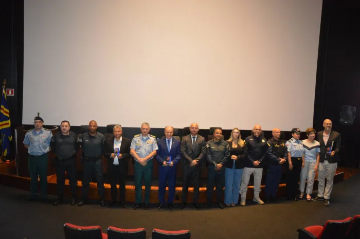 Comandante do 5º BPM participa solenidade de abertura do IV Seminário Estadual do Proerd em Campo Grande