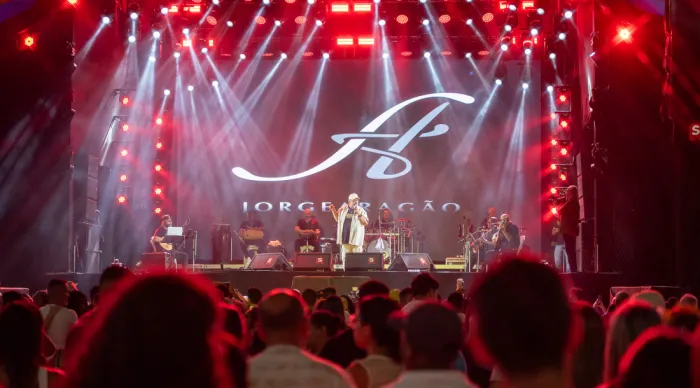 Jorge Aragão foi uma das atrações mais aguardadas da primeira noite de shows / Foto: Thiago Santos
