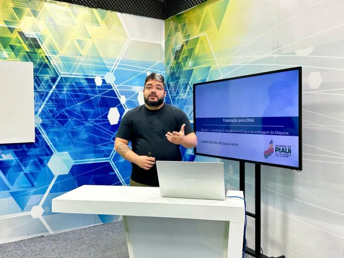 Estudantes piauienses se preparam para 3º fase da Olimpíada Nacional de Inteligência Artificial (ONIA)