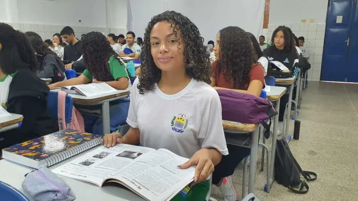 Programa Pré-Enem Não Tira Férias chega ao Ceti José Amável com foco nas provas Saeb e Enem