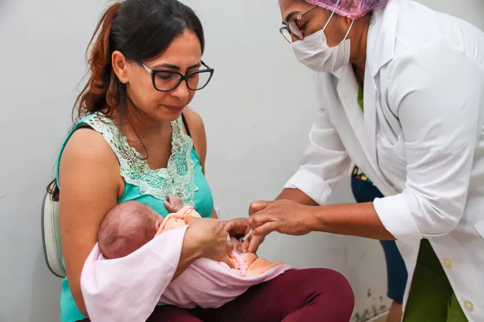 Paraíba inicia protocolo de prevenção de bronquiolite com aplicação da primeira dose de Palivizumabe em bebês de até 2 anos