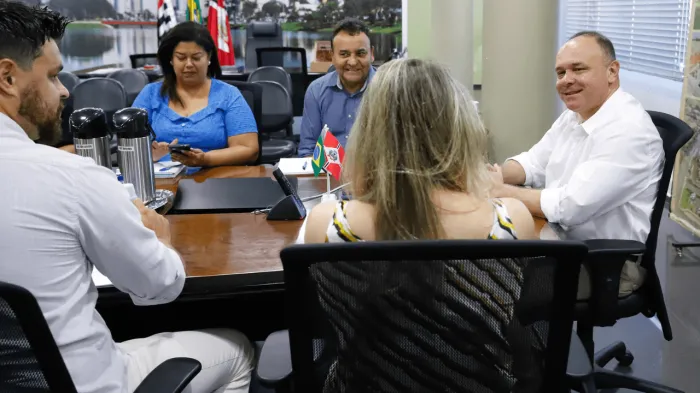 Prefeito fortalece parceria com a Fundação CASA