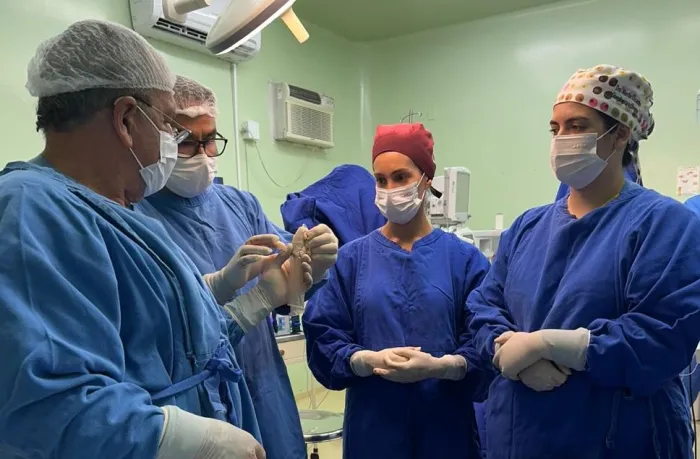 Maternidade Carmela Dutra realiza cirurgia rara em paciente com doença congênita