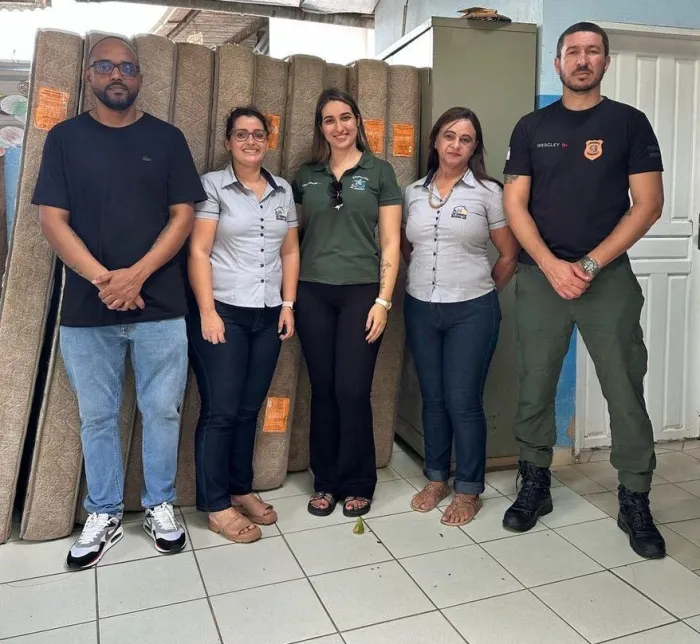 Sejus realiza doação de colchões a instituições sociais de Viana