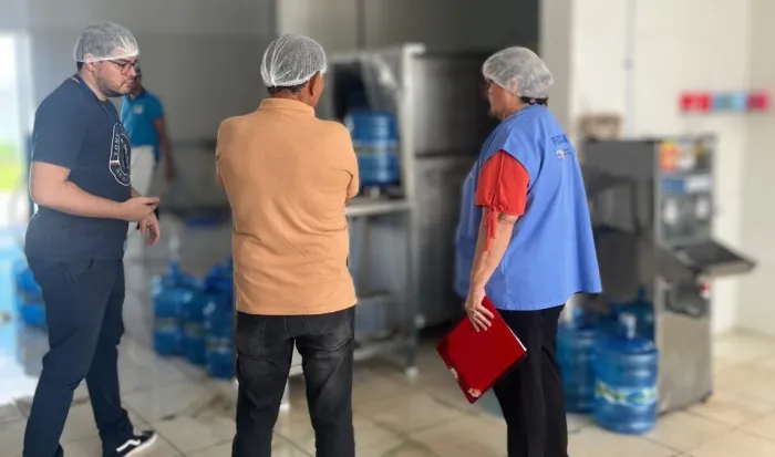 Vigilância Sanitária notifica empresa de água adicionada de sais no Piauí