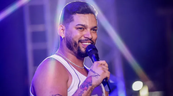 O sergipano Devinho Novaes é uma das principais atrações do primeiro dia de programação no Abaís/ Foto: Diego Souza