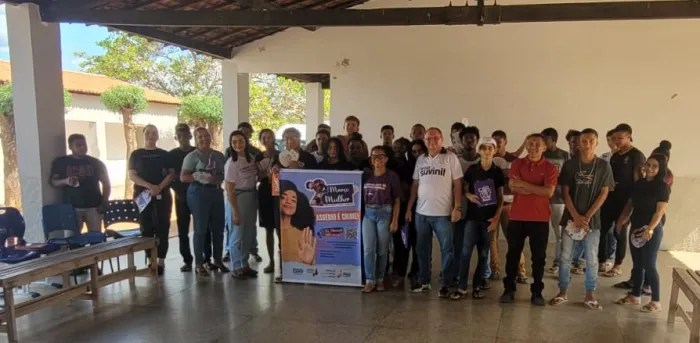 Sempi realiza roda de conversa sobre violência doméstica para mais de 400 alunos em Simplício Mendes