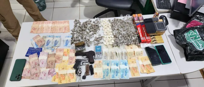 Homem é preso em flagrante por tráfico de drogas durante operação da Polícia Civil em Presidente Dutra