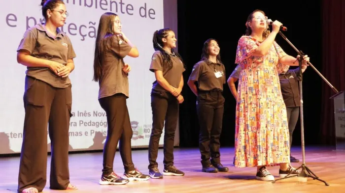 Profissionais de apoio recebem formação sobre acolhimento e proteção