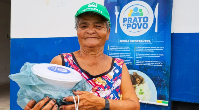 "para nós, é muito importante receber essa ajuda", destaca a dona de casa Maria do Carmo / Foto: Igor Matias