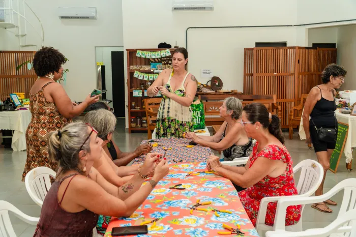 Experiências culturais e oficinas embalam Feira de Economia Solidária de Bertioga neste sábado