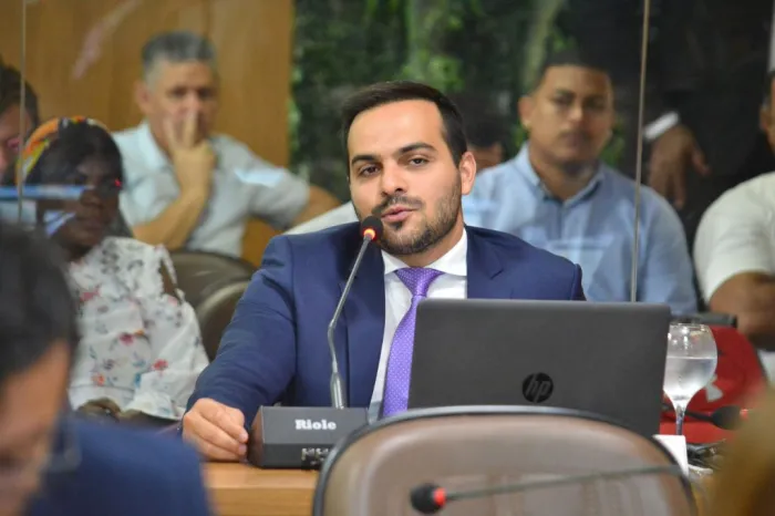 Aldir Júnior propõe treinamento em primeiros socorros para funcionários de academias