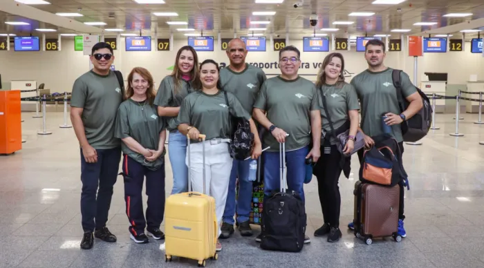 Sergipe envia 17 profissionais que atuam no centro de hidratação para vítimas da dengue em São Paulo