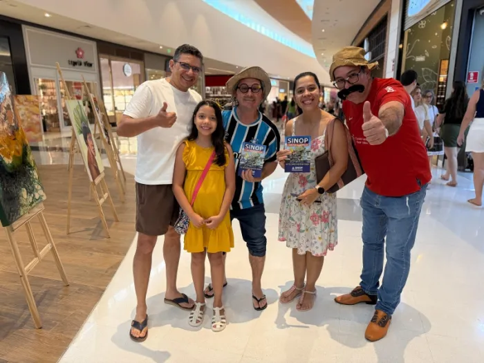 Blitz contra dengue movimenta Shopping e orienta famíllias sobre importância da prevenção