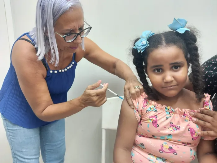 Rede Municipal de Saúde garante prevenção com todas as vacinas do Programa Nacional de Imunização