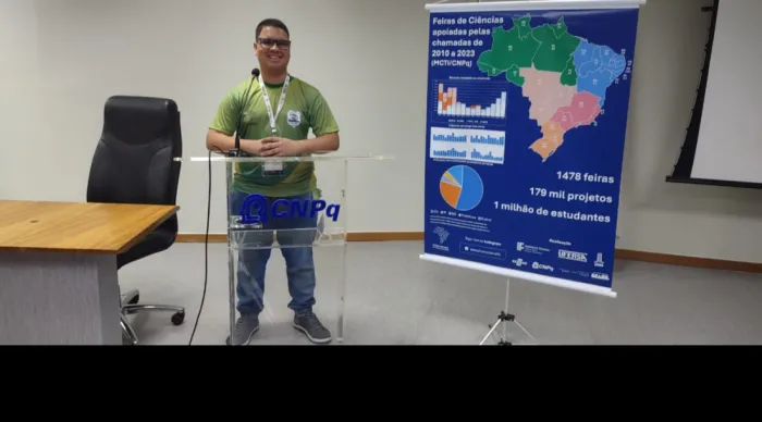 Adryam Daniel, estudante do Centro de Excelencia Professor Hamilton Alves Rocha