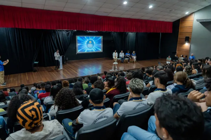 Aulão dá início ao cursinho da Prefeitura de Porto Velho para o Enem 2025