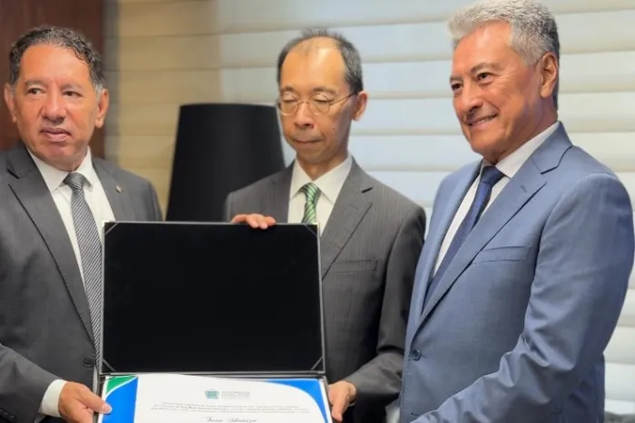 Cônsul do Japão recebe homenagem e reforça compromisso de fortalecer laços