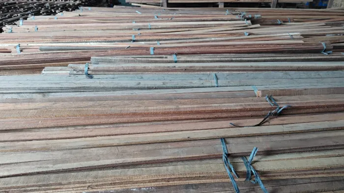 Semace realiza maior doação de madeira apreendida para ressocialização e melhorias em presídios no Ceará