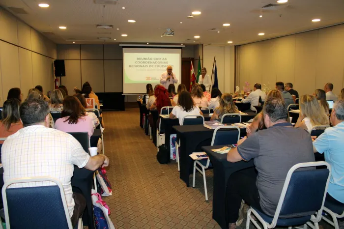 Educação realiza reunião técnica com as Coordenadorias Regionais para avançar em melhorias na educação catarinense