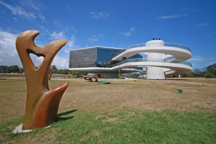 Estação Cabo Branco abre exposição ‘Outono’ a partir deste sábado