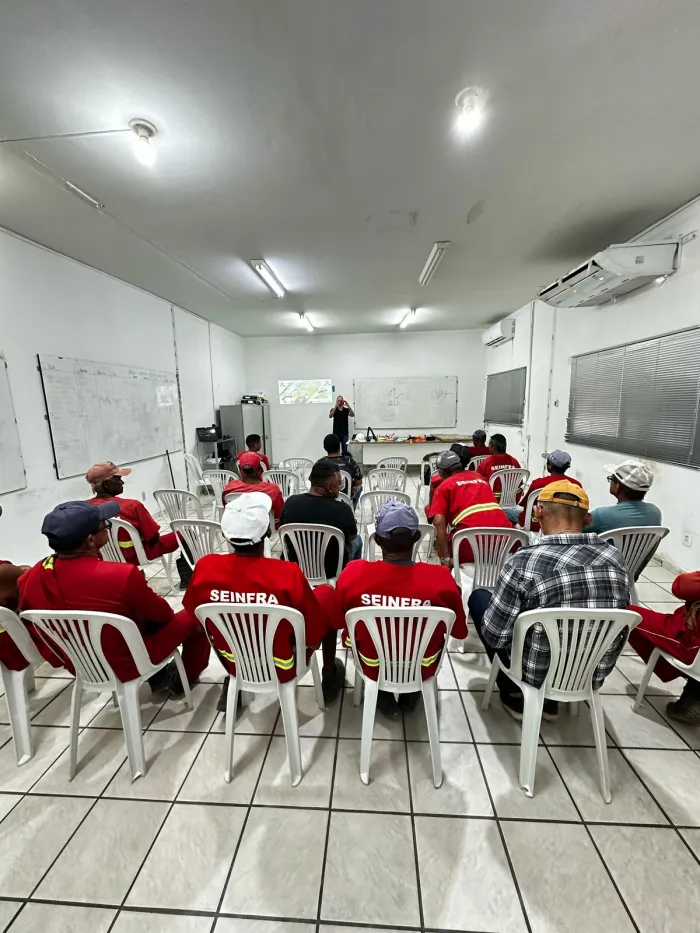 Profissionais da Seinfra participam de curso sobre o uso correto de EPI´s