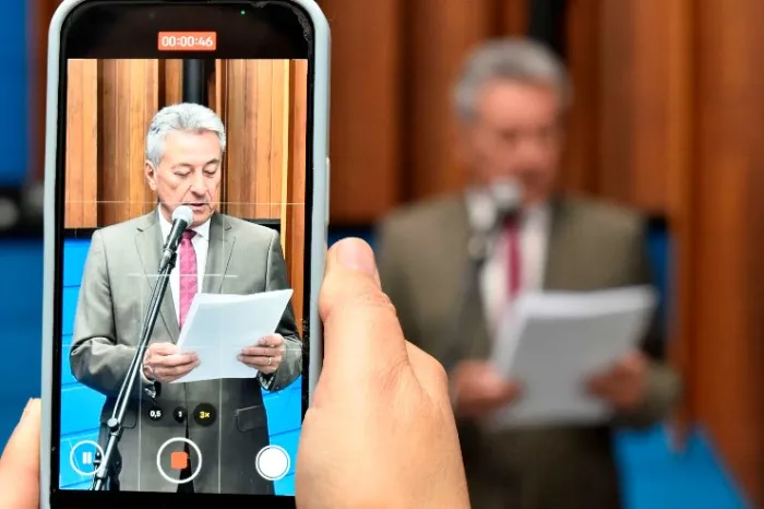 Hashioka solicita placas de sinalização para ciclistas no Parque dos Poderes