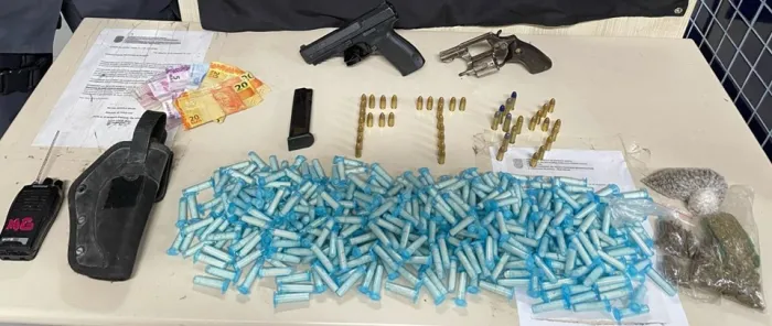 Força Tática do 4º BPM realiza apreensões e detenções em ações contra o tráfico de drogas em Vila Velha