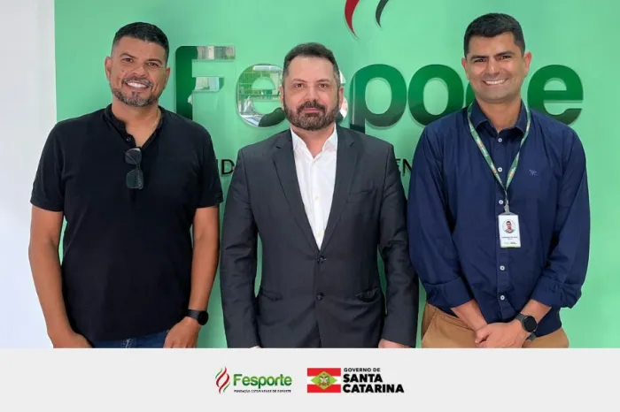 Fesporte recebe secretário-geral da Federação Catarinense de Futebol