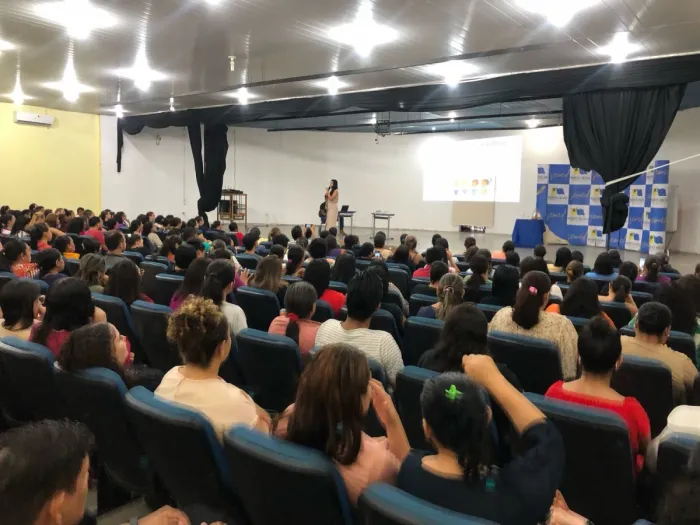 Cuidadores selecionados no Programa Unidos pela Educação Inclusiva recebem capacitação