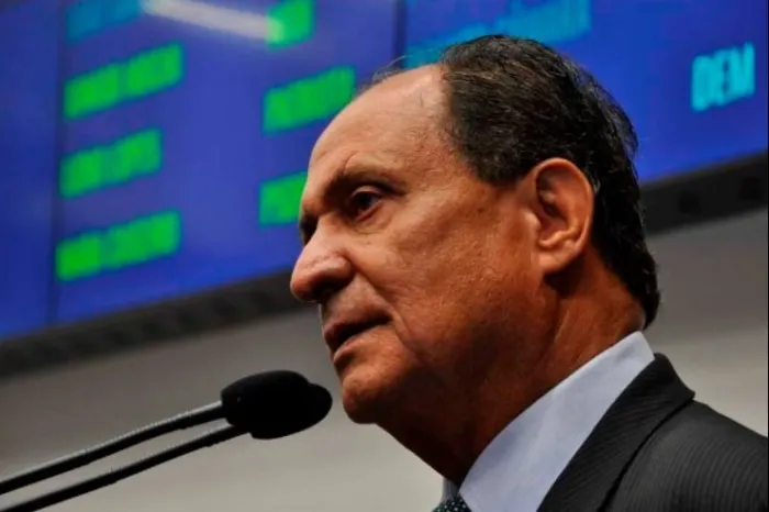 Zé Teixeira reivindica ações para Caracol e Fátima do Sul