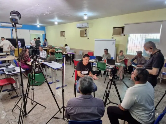 Durante a jornada, os professores aprenderam a utilizar a tecnologia para personalizar o aprendizado, tornando-o mais engajador e significativo para cada estudante